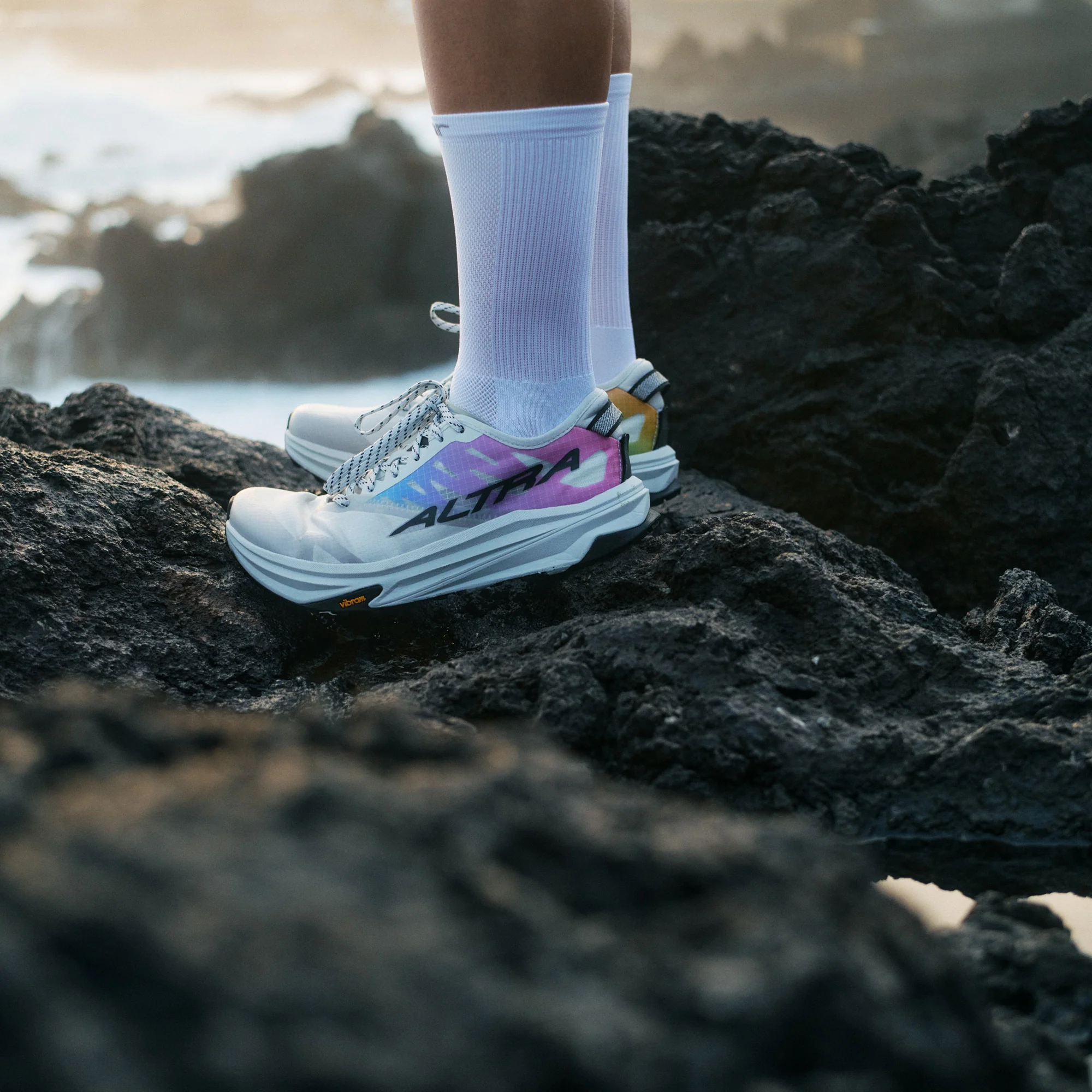 x Soar Women's Mont Blanc Carbon Trail Running Shoes - Image 6